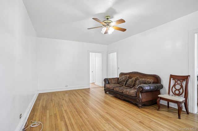 445 Gramatan Ave CD3, Fleetwood, NY 10552