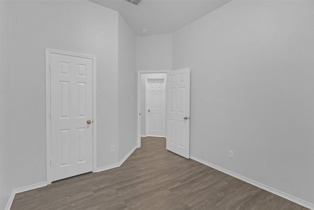 10428 Bradshaw Drive, Fort Worth, TX 76108