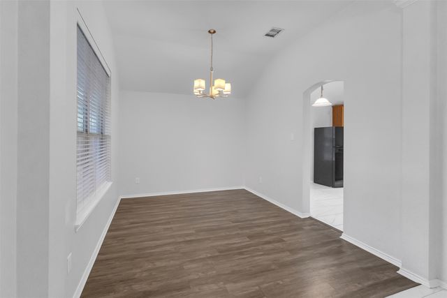 10428 Bradshaw Drive, Fort Worth, TX 76108