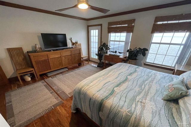 8550 Scenic Hwy F, Pensacola, FL 32514