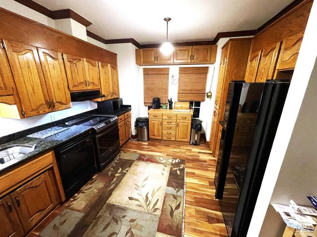 8550 Scenic Hwy F, Pensacola, FL 32514