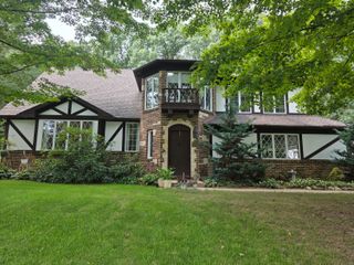 5163 Burning Tree Road, Kalamazoo City, MI 49009