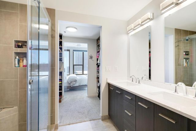 740 Portland Avenue 907, Minneapolis, MN 55415