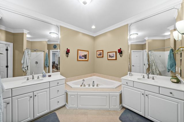 5398 Woods Edge Dr, Lebanon, TN 37090