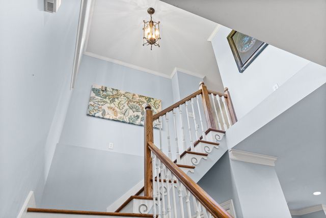 5398 Woods Edge Dr, Lebanon, TN 37090