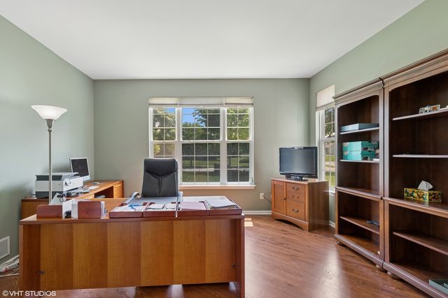 2621 Hastings Court, Gurnee, IL 60031