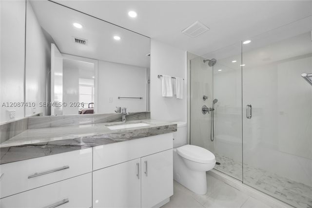 2000 Towerside Ter 1206, Miami, FL 33138