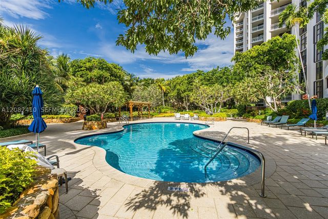 2000 Towerside Ter 1206, Miami, FL 33138