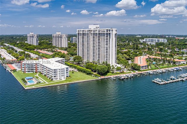 2000 Towerside Ter 1206, Miami, FL 33138