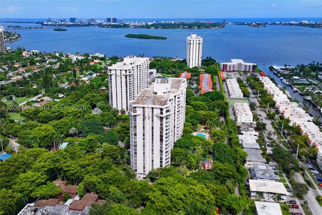 2000 Towerside Ter 1206, Miami, FL 33138