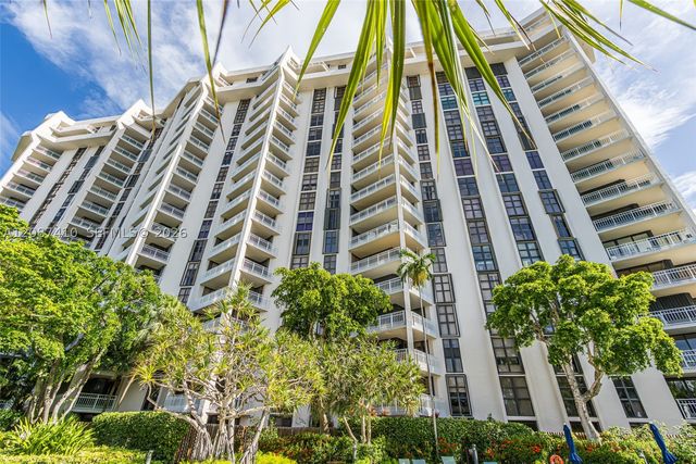 2000 Towerside Ter 1206, Miami, FL 33138