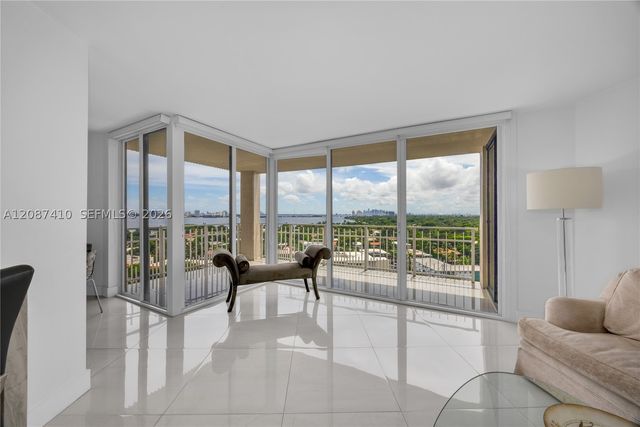 2000 Towerside Ter 1206, Miami, FL 33138