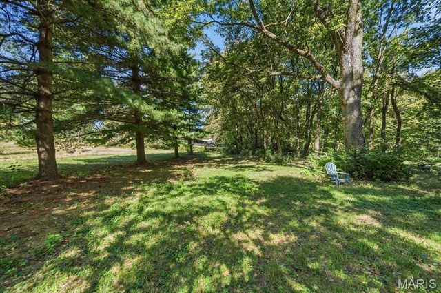 579 N Green Mount Road, Shiloh, IL 62221