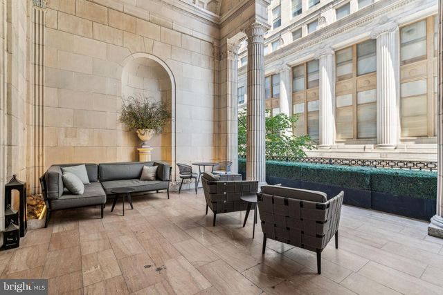 875 SANSOM STREET # 831, Philadelphia, PA 19107