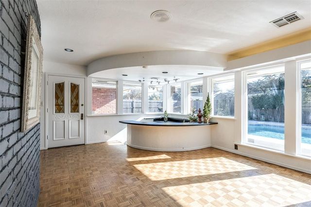 3000 Pelham Drive, Oklahoma City, OK 73120