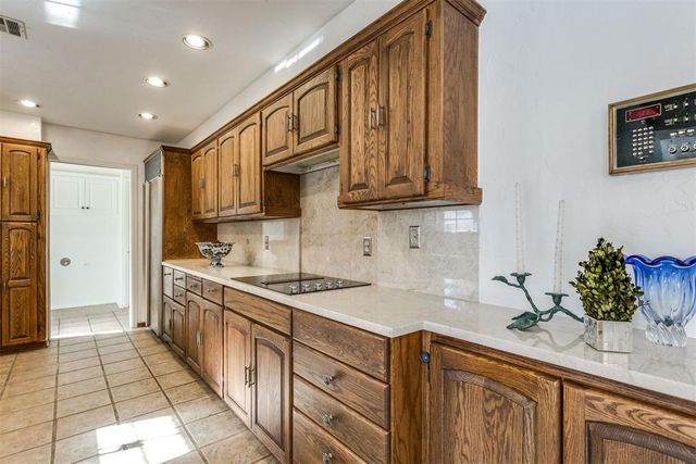 3000 Pelham Drive, Oklahoma City, OK 73120