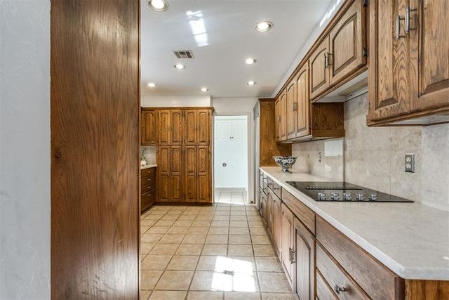 3000 Pelham Drive, Oklahoma City, OK 73120