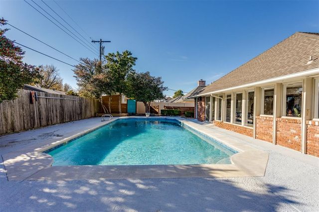 3000 Pelham Drive, Oklahoma City, OK 73120