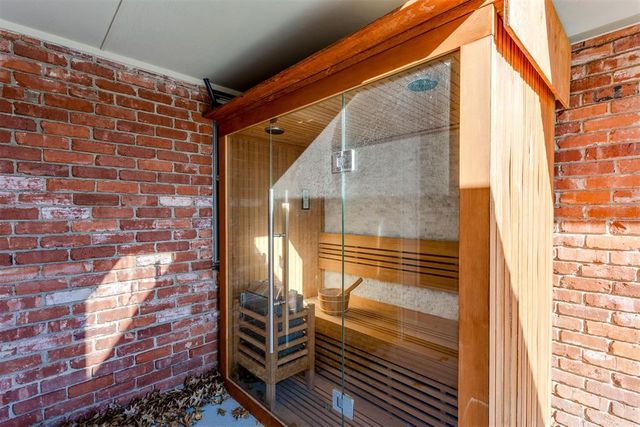 3000 Pelham Drive, Oklahoma City, OK 73120