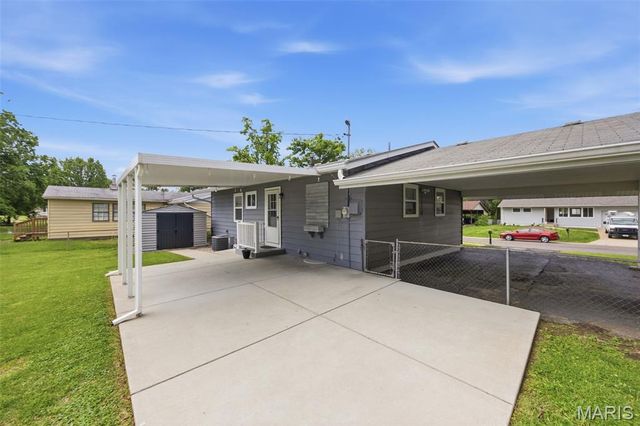 11366 Ranger Drive, St Louis, MO 63128