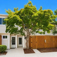 220 Elizabeth Street Apt C10, Chapel Hill, NC 27514