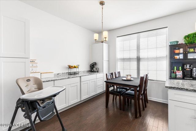 302 Prestige Road 2402, Brick, NJ 08723