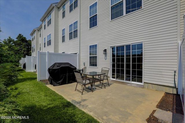302 Prestige Road 2402, Brick, NJ 08723