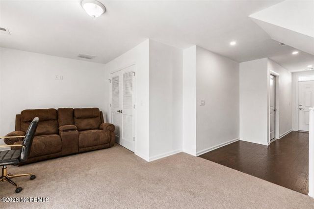 302 Prestige Road 2402, Brick, NJ 08723