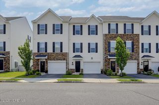 302 Prestige Road 2402, Brick, NJ 08723