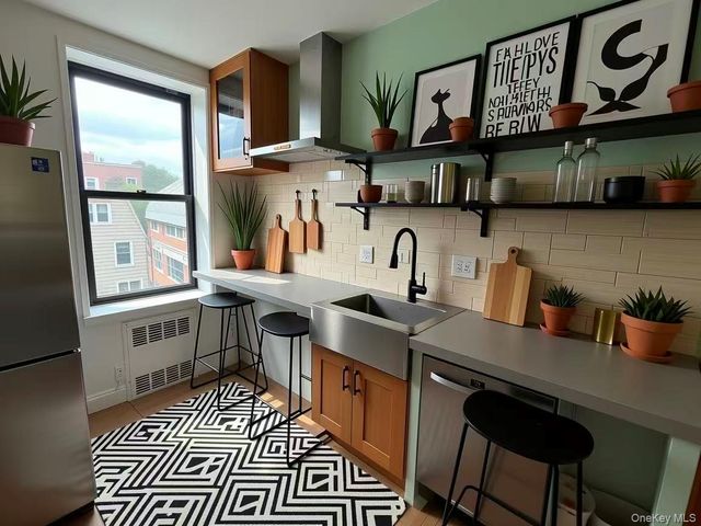 83-45 Vietor Ave 5D, Elmhurst, NY 11373