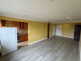 83-45 Vietor Ave 5D, Elmhurst, NY 11373