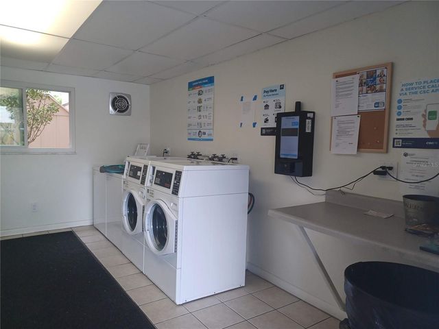 2525 W BAY DRIVE A12, Belleair Bluffs, FL 33770