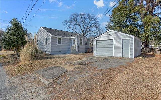 4109 Deep Creek BLVD, Portsmouth, VA 23702