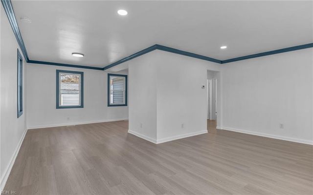 4109 Deep Creek BLVD, Portsmouth, VA 23702