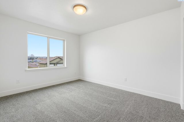 6556 W 29th Ct, Kennewick, WA 99338