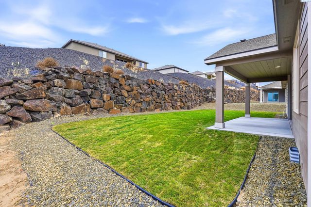 6556 W 29th Ct, Kennewick, WA 99338