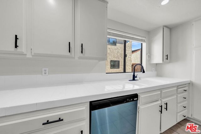 2333 241st Street 3, Lomita, CA 90717