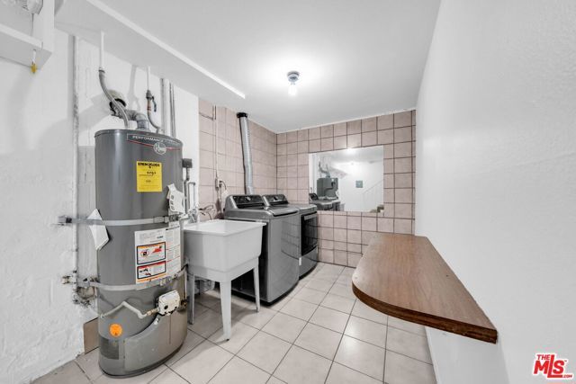 2333 241st Street 3, Lomita, CA 90717