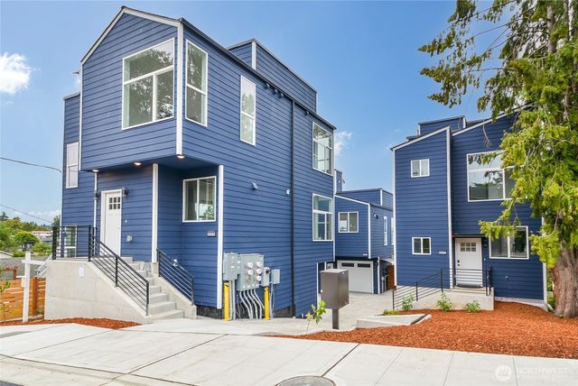 8608 42nd Avenue S, Seattle, WA 98118
