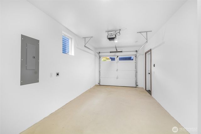 8608 42nd Avenue S, Seattle, WA 98118