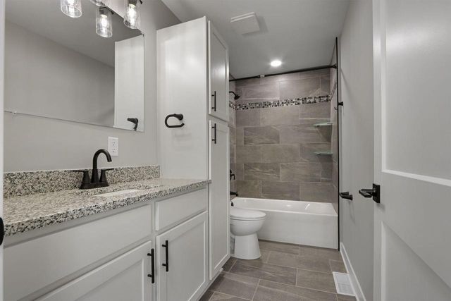 1703 84th PLACE, Kenosha, WI 53143