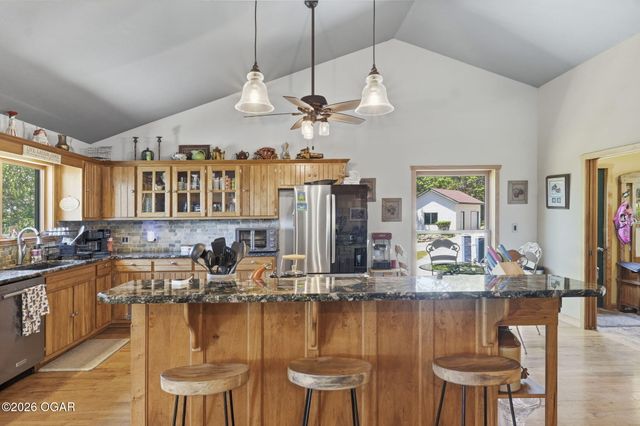 174 Lunker Bass Lane, Shell Knob, MO 65747