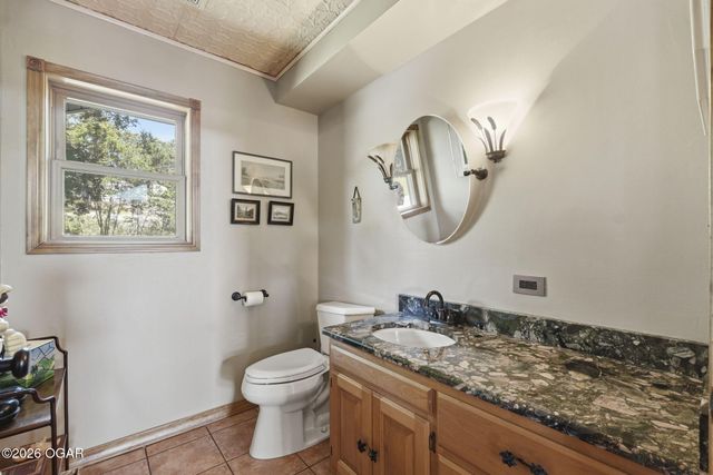 174 Lunker Bass Lane, Shell Knob, MO 65747