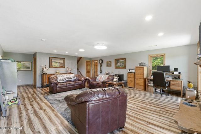 174 Lunker Bass Lane, Shell Knob, MO 65747