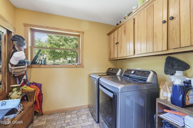 174 Lunker Bass Lane, Shell Knob, MO 65747
