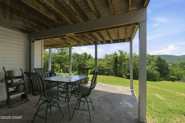 174 Lunker Bass Lane, Shell Knob, MO 65747