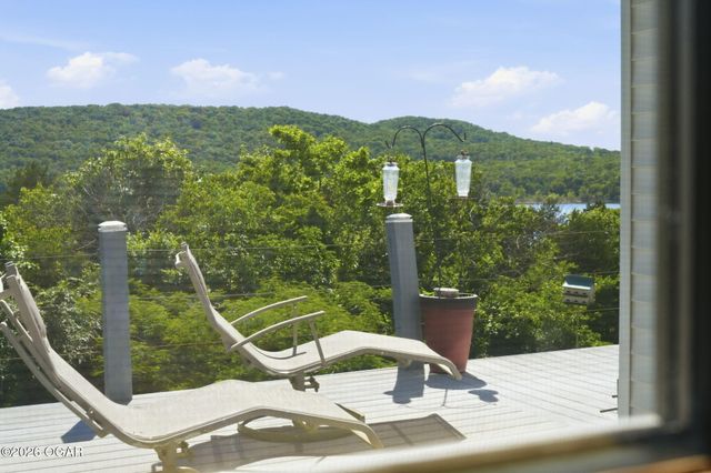 174 Lunker Bass Lane, Shell Knob, MO 65747