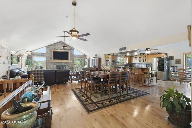 174 Lunker Bass Lane, Shell Knob, MO 65747