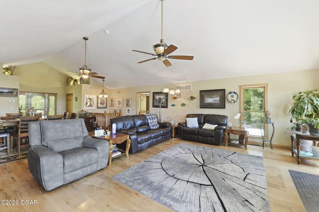 174 Lunker Bass Lane, Shell Knob, MO 65747