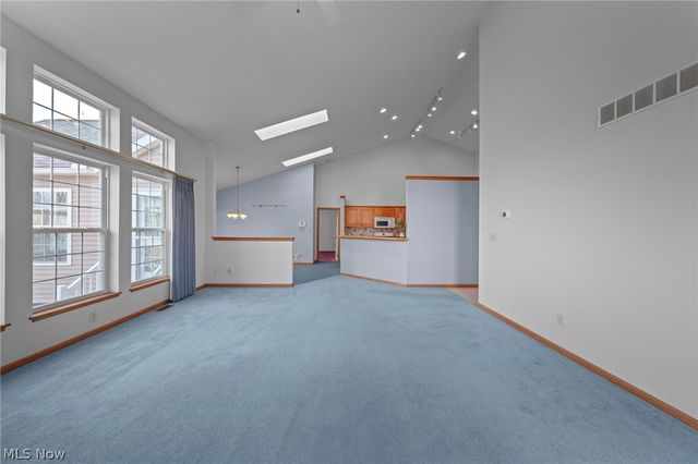 3489 Cobblestone Lane, Cuyahoga Falls, OH 44223